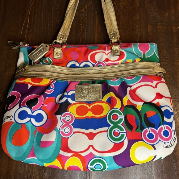 Coach Handbags - VTG Coach Poppy Vibrant MultiColored Graffiti Graphic Shoulder Bag